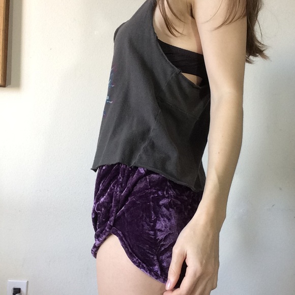 SOLD PLATOS Free People Koi Fish Tank Top - Picture 2 of 7